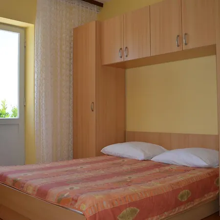 Apartment Majstrovic Zivogosce